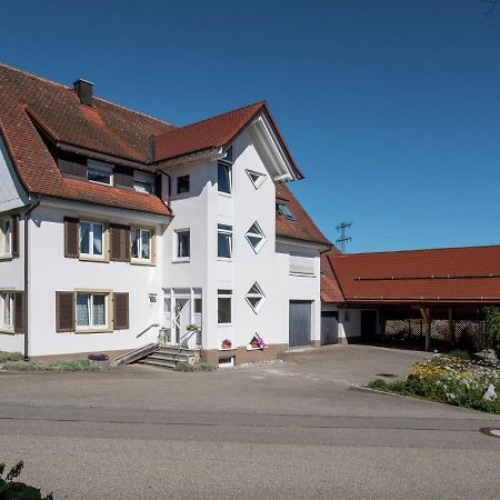 Lovely Apartment In The Black Forest วิลลิงเงน-ชเวนนิงเงน ภายนอก รูปภาพ